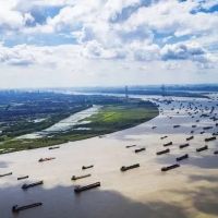 長江流域砂石市場供需矛盾加??！至少32個500萬噸/年以上砂石大礦預(yù)計今年投產(chǎn)